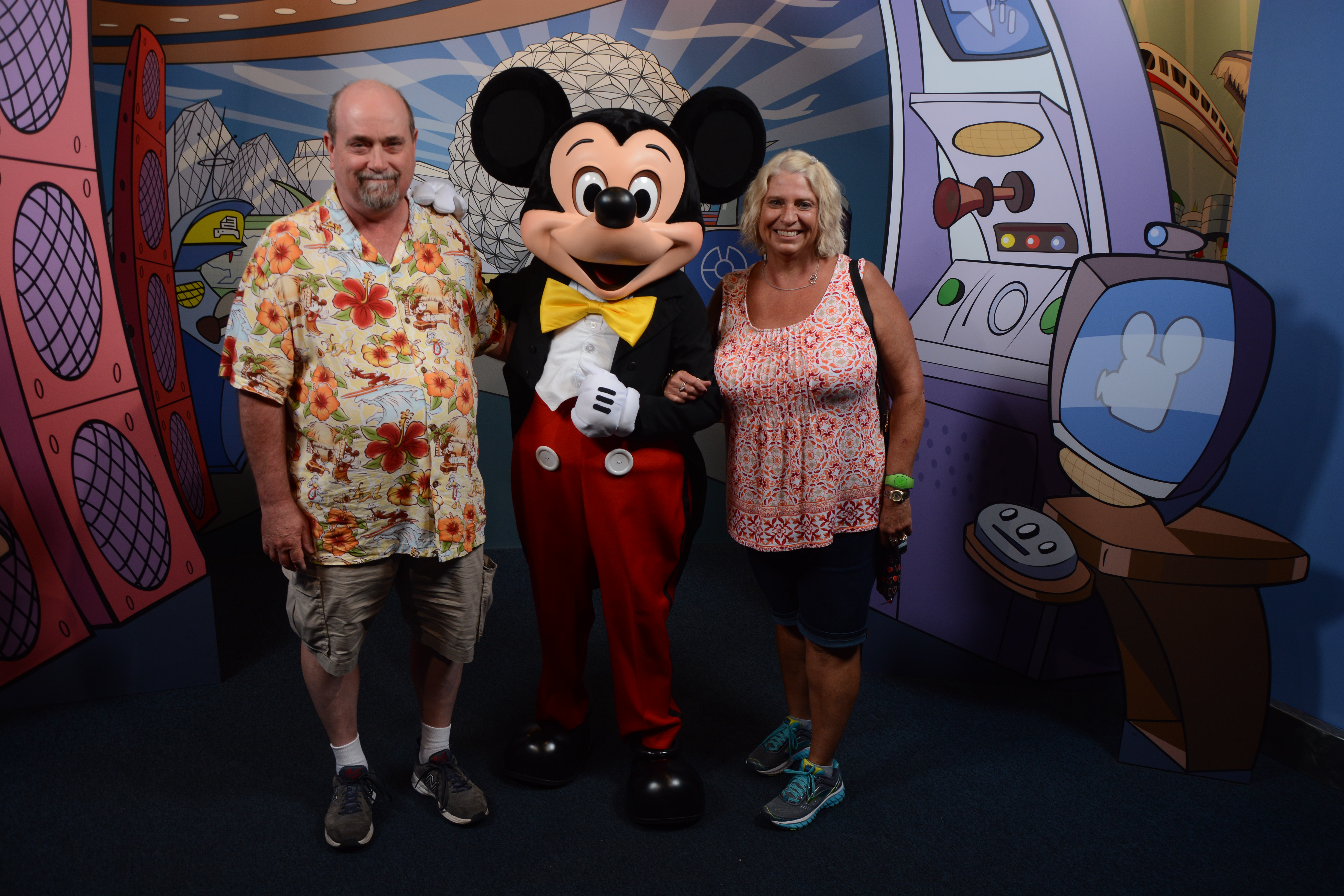 Roger and Lisa with Mickey